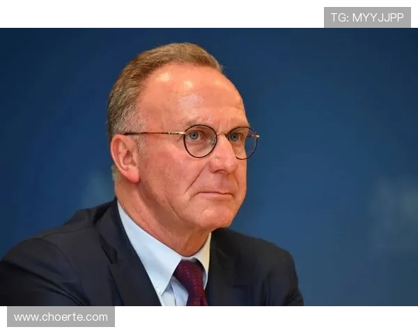 鲁梅尼格谈拜仁引援困境并称巴黎为建队典范 鲁梅尼格谈拜仁引援困境并称巴黎为建队典范