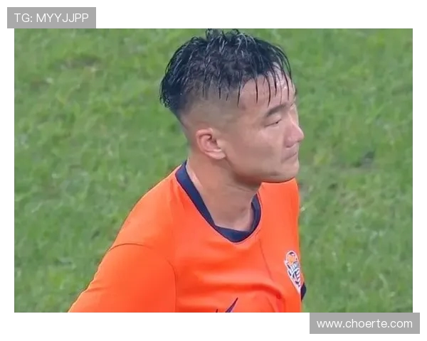 青岛海牛后卫刘军帅迎来中国俱乐部职业生涯200场比赛里程碑 青岛海牛后卫刘军帅迎来中国俱乐部职业生涯200场比赛里程碑